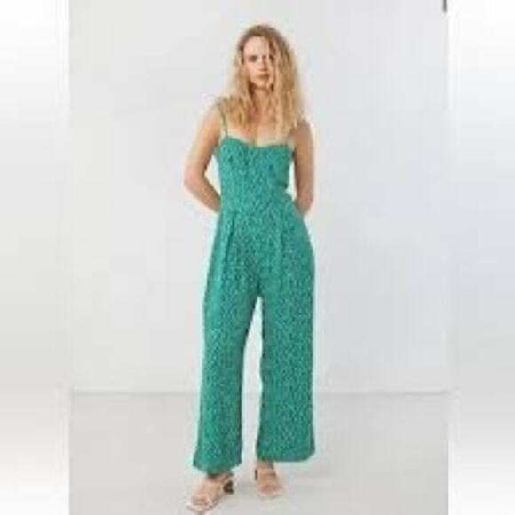 NWT Oak + Fort Size 2 Evergreen Floral Print Jumpsuit Tank Wide Leg Casual Comfy - Picture 1 of 6